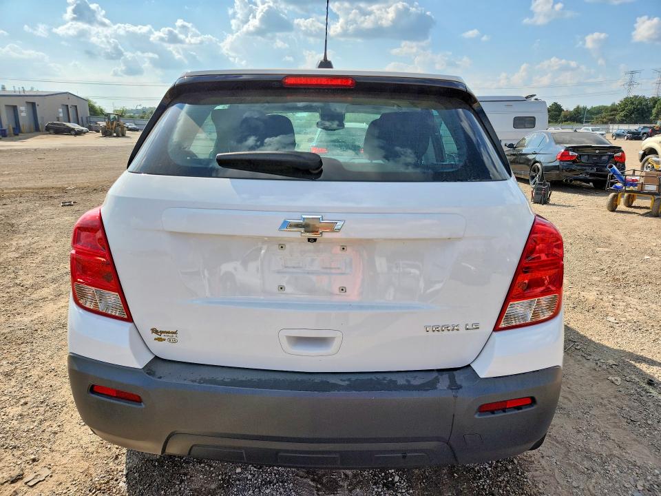 Фото 6 с аукциона – 2016 CHEVROLET TRAX с VIN KL7CJKSB2GB659696