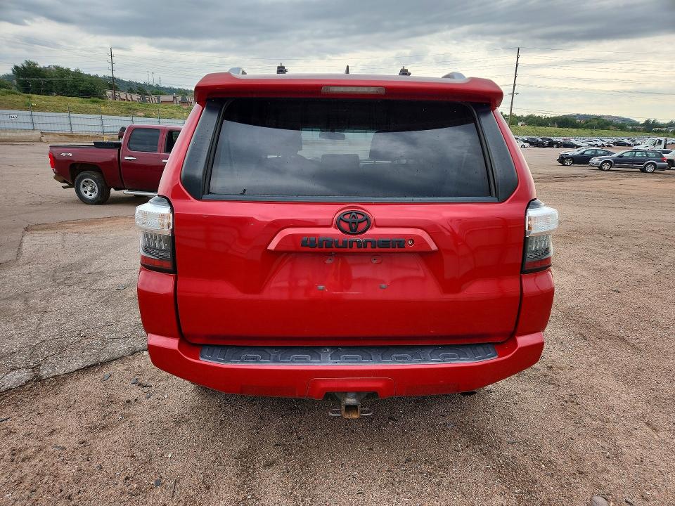 Foto 6 de la subasta – 2016 TOYOTA 4RUNNER con VIN JTEBU5JR2G5292055