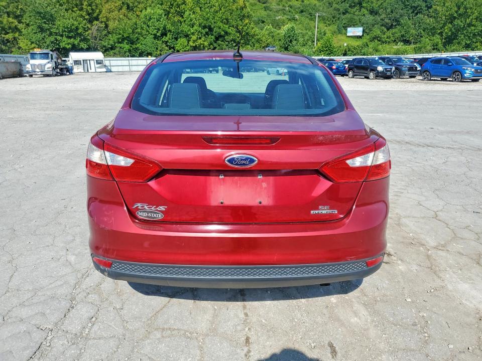 Photo 6 from auction – 2014 FORD FOCUS with VIN 1FADP3F29EL235497