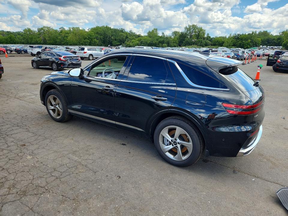 Foto 2 de la subasta – 2026 GENESIS GV70 con VIN KMUMBDTB2TU272575