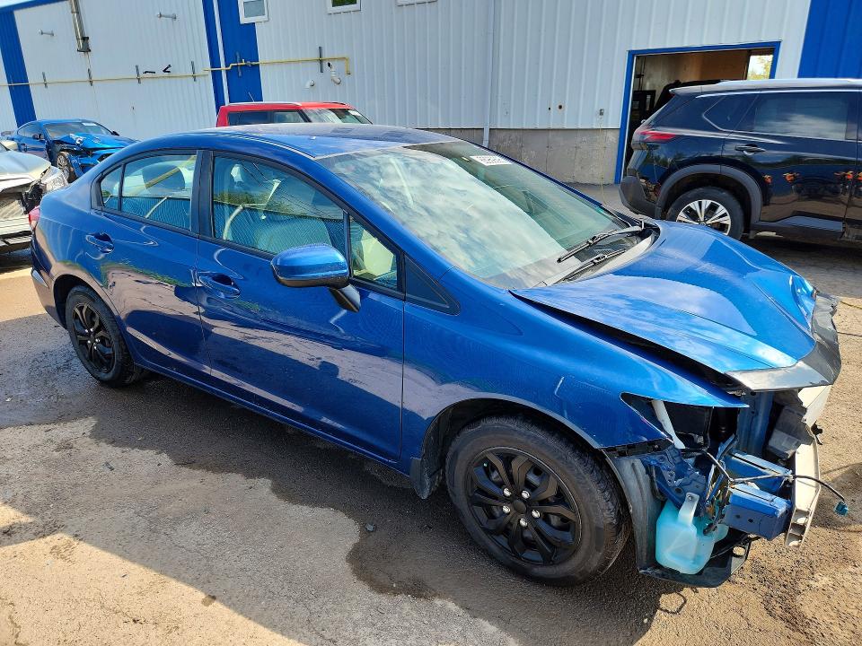 Photo 4 from auction – 2015 HONDA CIVIC with VIN 2HGFB2F40FH021902