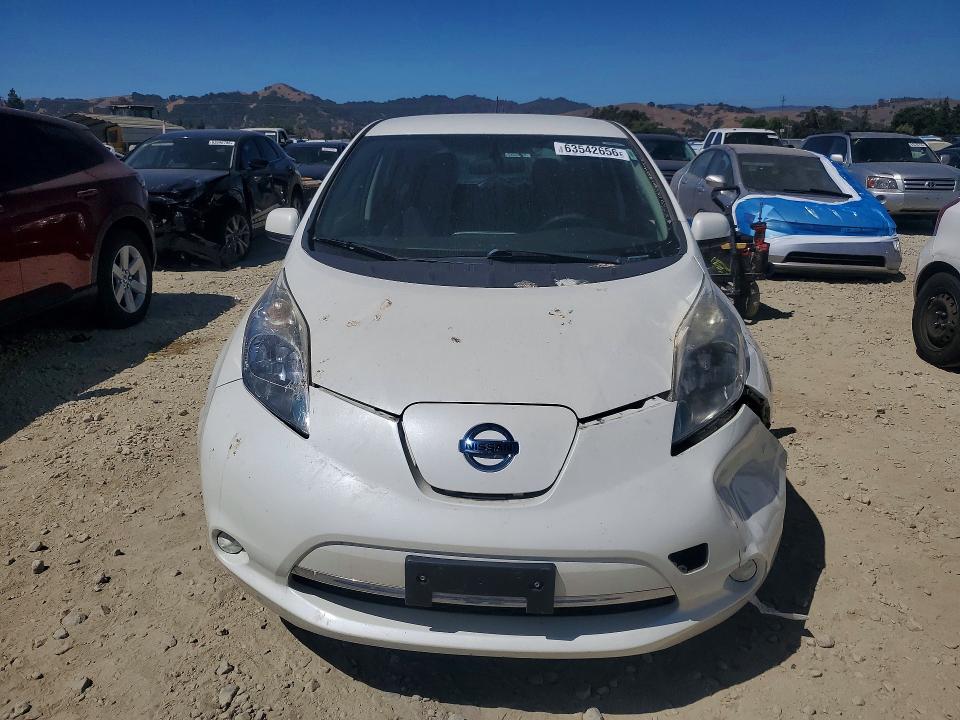 Photo 5 from auction – 2016 NISSAN LEAF with VIN 1N4AZ0CP5GC303082