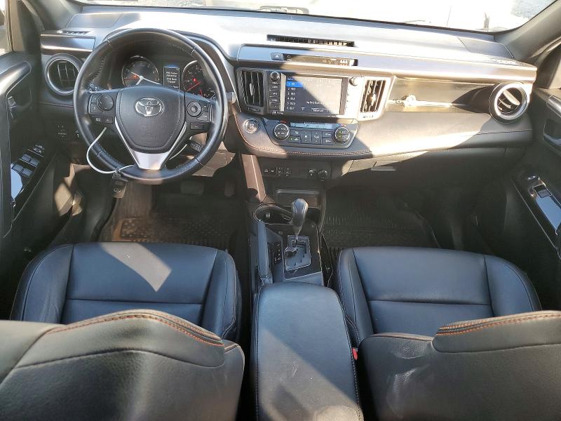 Photo 8 from auction – 2017 TOYOTA RAV4 with VIN JTMJFREV6HD202048