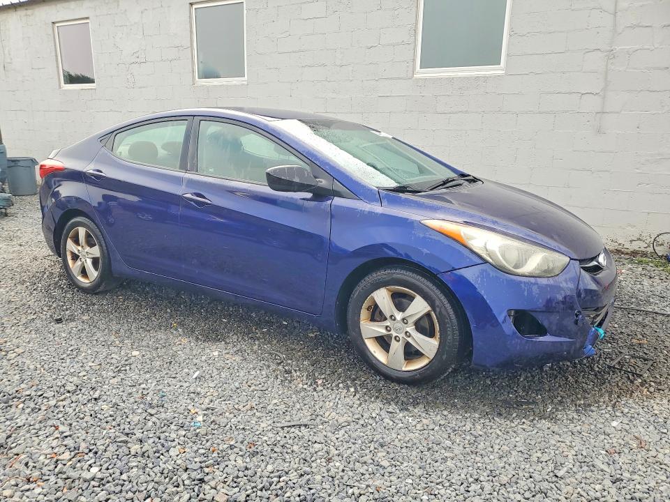 Photo 4 from auction – 2012 HYUNDAI ELANTRA with VIN 5NPDH4AEXCH131066