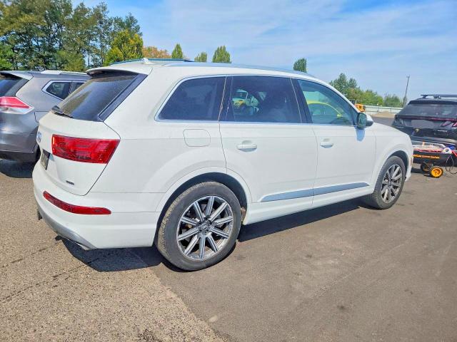 Photo 3 from auction – 2018 AUDI Q7 with VIN WA1LHAF74JD045995