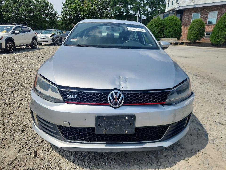 Photo 5 from auction – 2014 VOLKSWAGEN JETTA with VIN 3VW4T7AJ0EM311762
