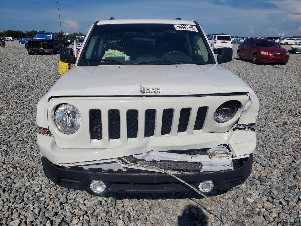 Photo 5 from auction – 2016 JEEP PATRIOT with VIN 1C4NJPBA2GD787036