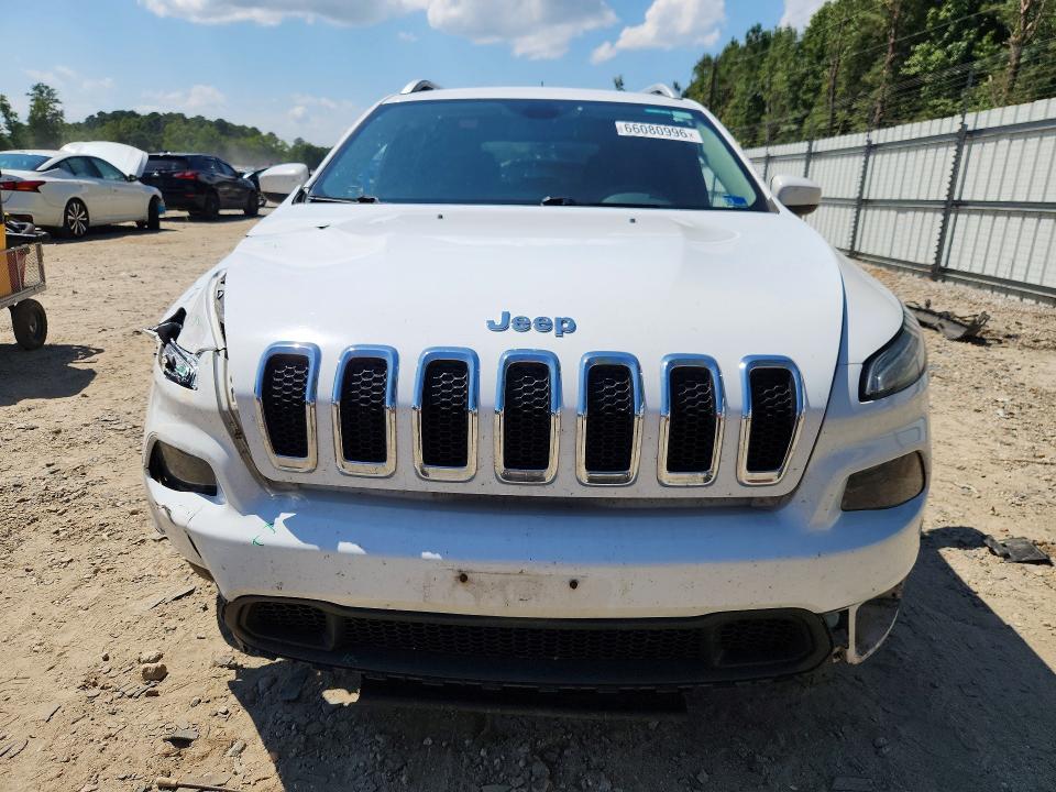 Photo 5 from auction – 2018 JEEP CHEROKEE with VIN 1C4PJLCB1JD573932