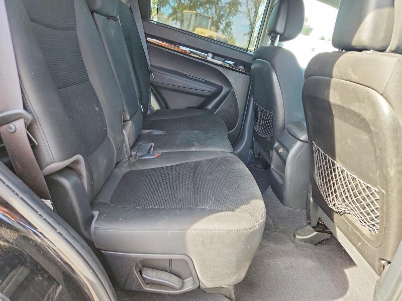 Photo 10 from auction – 2015 KIA SORENTO with VIN 5XYKT3A63FG609669