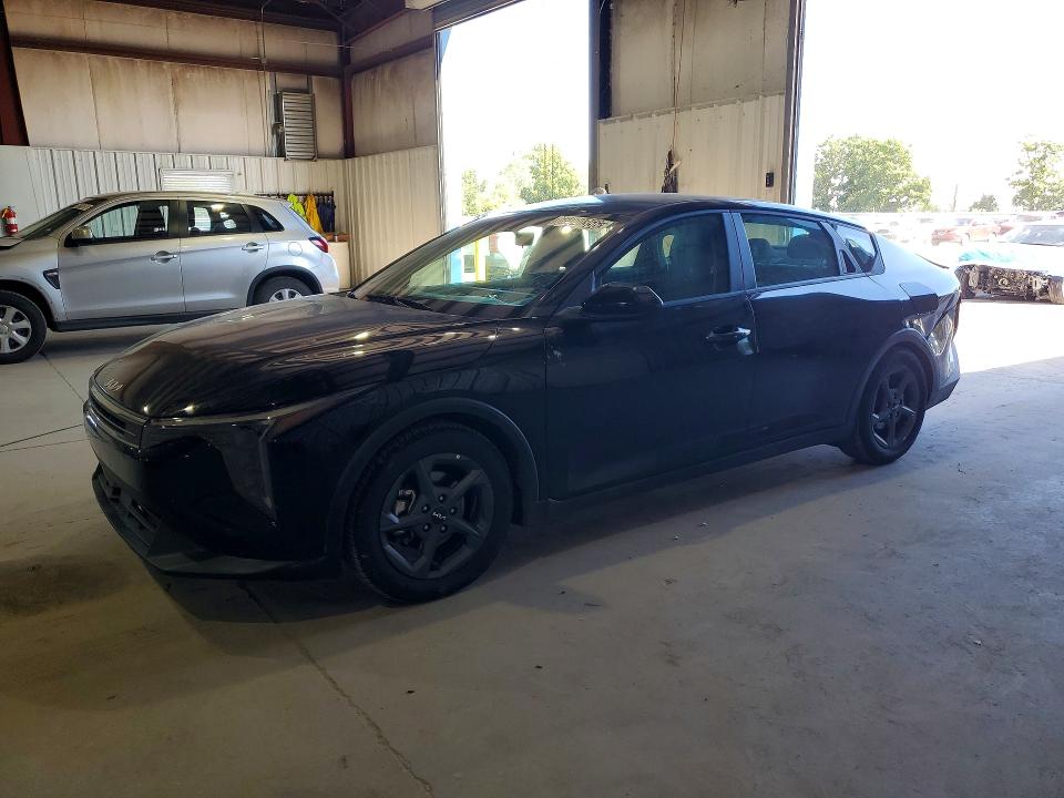 KIA K4 2025 with VIN 3KPFT4DE2SE060807 - Photo from auction