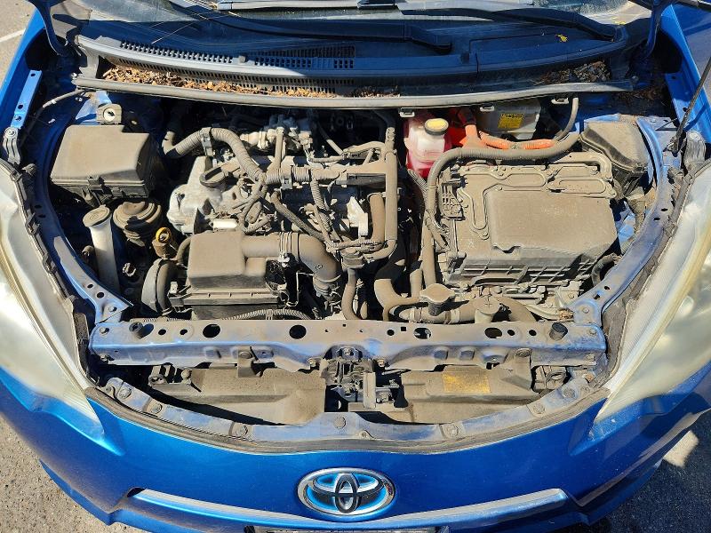 Photo 11 from auction – 2013 TOYOTA PRIUS C with VIN JTDKDTB34D1528825