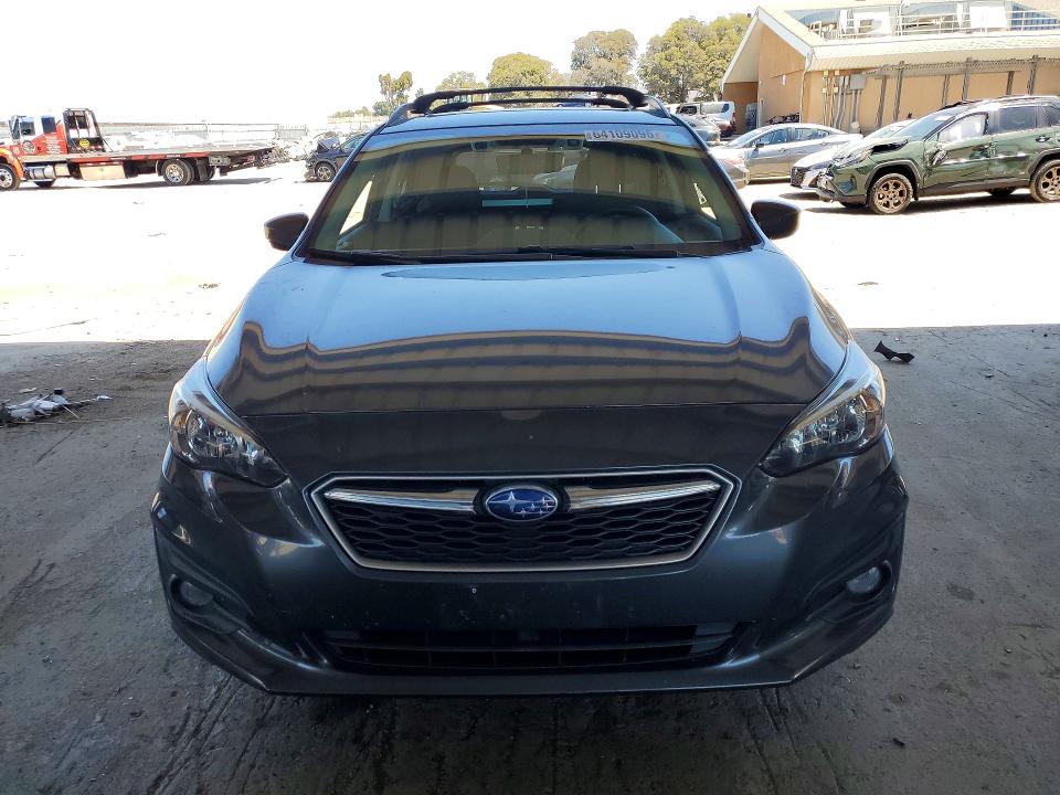 Photo 5 from auction – 2018 SUBARU IMPREZA with VIN 4S3GTAD67J3700835