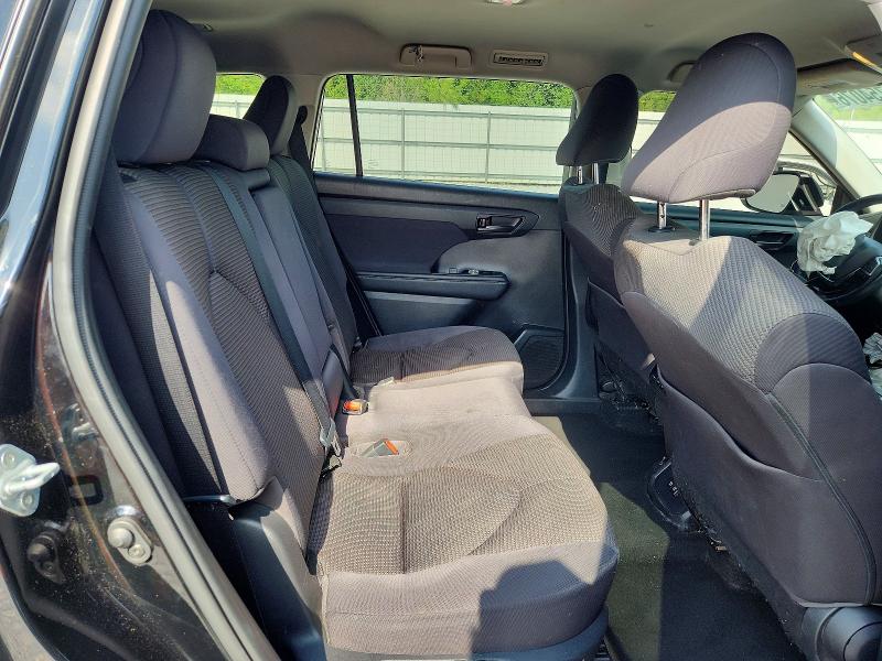 Photo 11 from auction – 2021 TOYOTA HIGHLANDER with VIN 5TDBZRBH7MS123528
