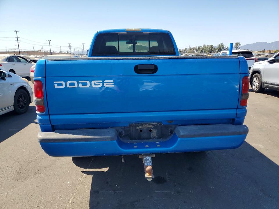 Photo 6 from auction – 2001 DODGE RAM 1500 with VIN 3B7HC13Y41G759930