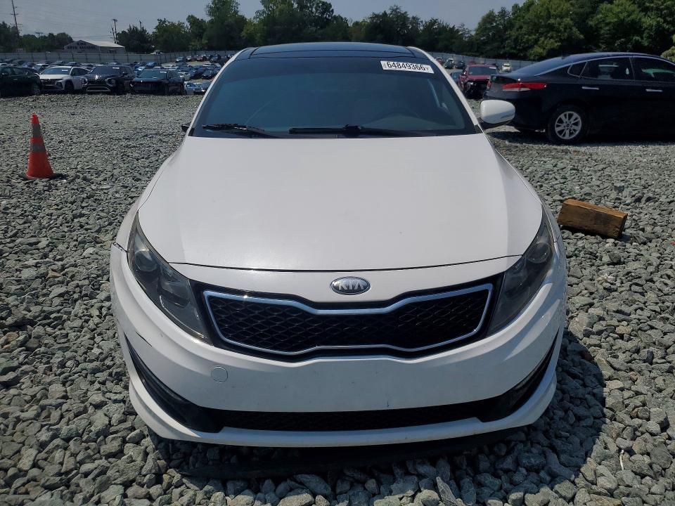 Снимка 5 от търг – 2013 KIA OPTIMA с VIN 5XXGR4A67DG232601