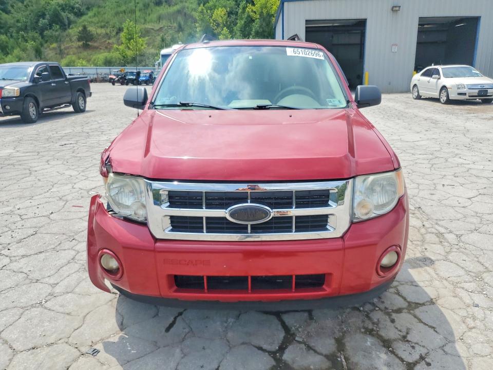 Photo 5 from auction – 2010 FORD ESCAPE with VIN 1FMCU0D76AKC66617