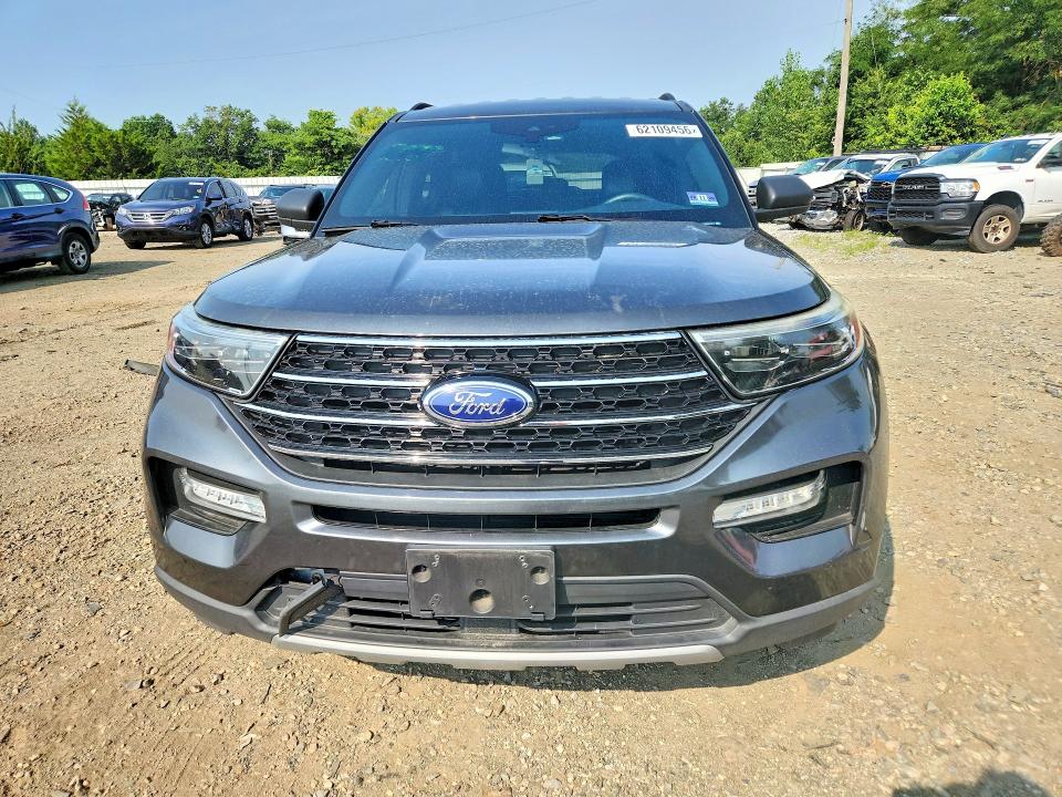 Photo 5 from auction – 2020 FORD EXPLORER with VIN 1FMSK8DHXLGA46749