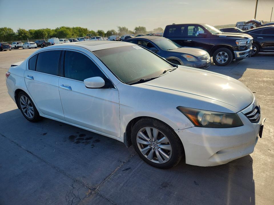 Photo 4 from auction – 2012 HONDA ACCORD with VIN 1HGCP3F89CA028659