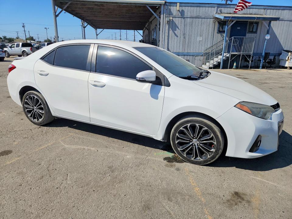 Photo 4 from auction – 2016 TOYOTA COROLLA with VIN 5YFBURHE2GP452307
