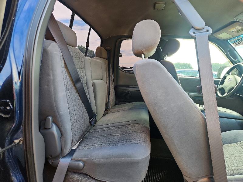 Photo 10 from auction – 2004 TOYOTA TUNDRA with VIN 5TBBT44184S454518