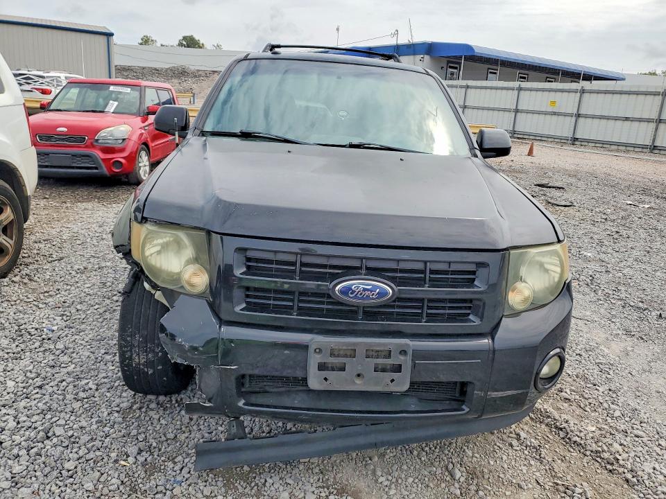 Photo 5 from auction – 2009 FORD ESCAPE with VIN 1FMCU93G29KB80206