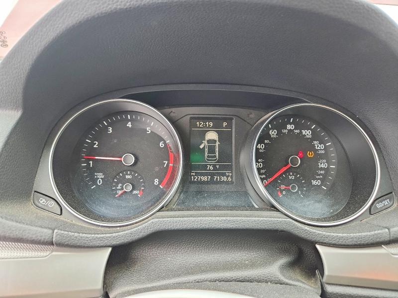 Photo 9 from auction – 2016 VOLKSWAGEN PASSAT with VIN 1VWAT7A38GC030091