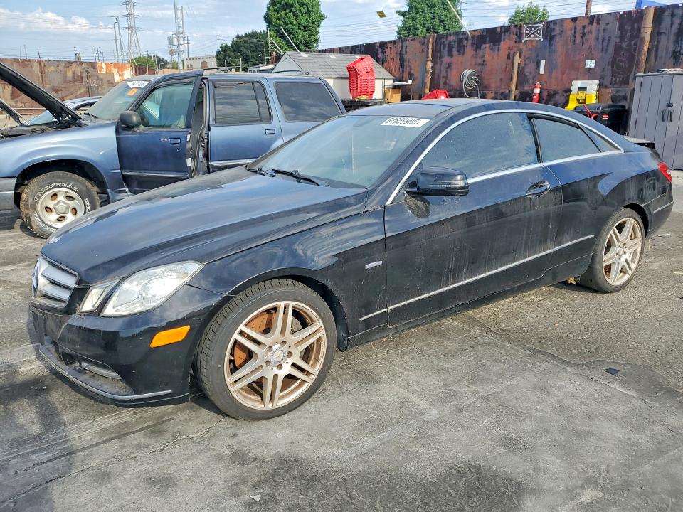 MERCEDES-BENZ E 2012 with VIN WDDKJ5KBXCF162243 - Photo from auction