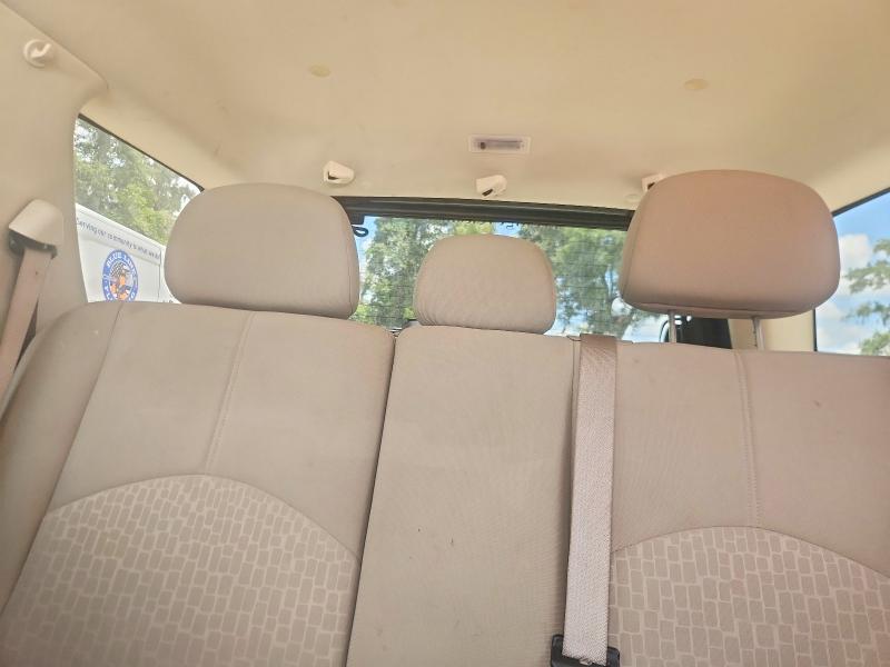 Photo 10 from auction – 2010 MERCURY MARINER with VIN 4M2CN8BG2AKJ21099