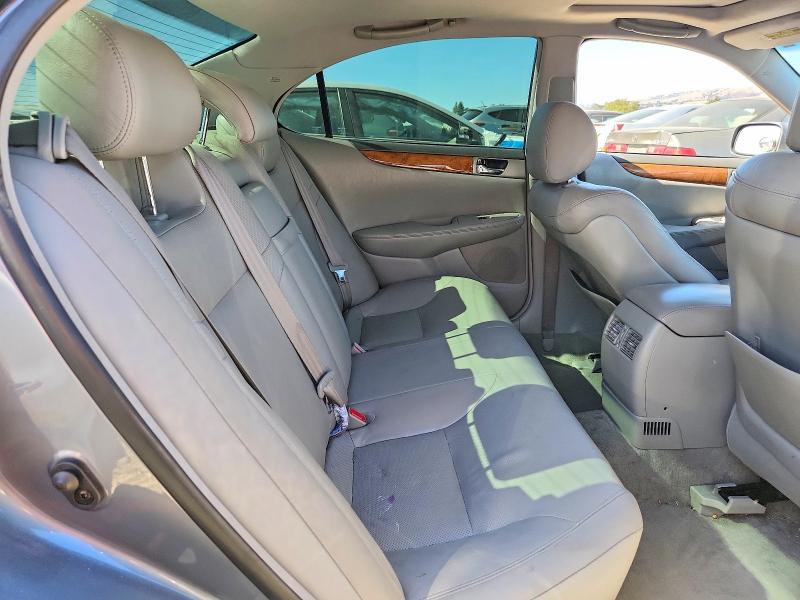 Foto 10 de la subasta – 2005 LEXUS ES con VIN JTHBA30G755134632