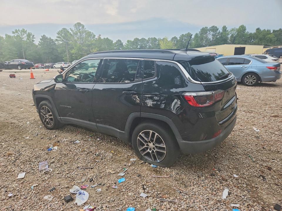 Photo 2 from auction – 2017 JEEP COMPASS with VIN 3C4NJCBB5HT632543