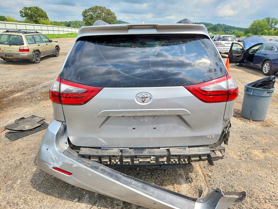 Photo 6 from auction – 2020 TOYOTA SIENNA with VIN 5TDYZ3DC3LS026284