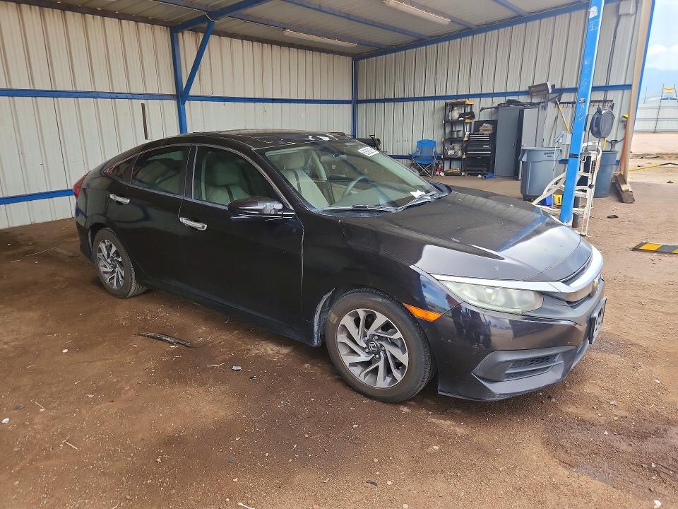صورة رقم 4 من المزاد - 2016 HONDA CIVIC مع VIN 19XFC2F71GE074479