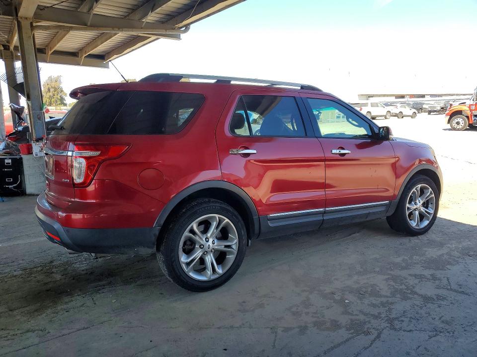 Photo 3 from auction – 2014 FORD EXPLORER with VIN 1FM5K8F89EGA09639