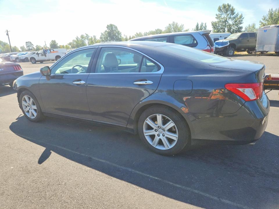 Photo 2 from auction – 2007 LEXUS ES with VIN JTHBJ46G972063001