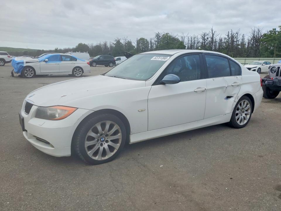BMW 328 2007 with VIN WBAVC93517KZ71514 - Photo from auction