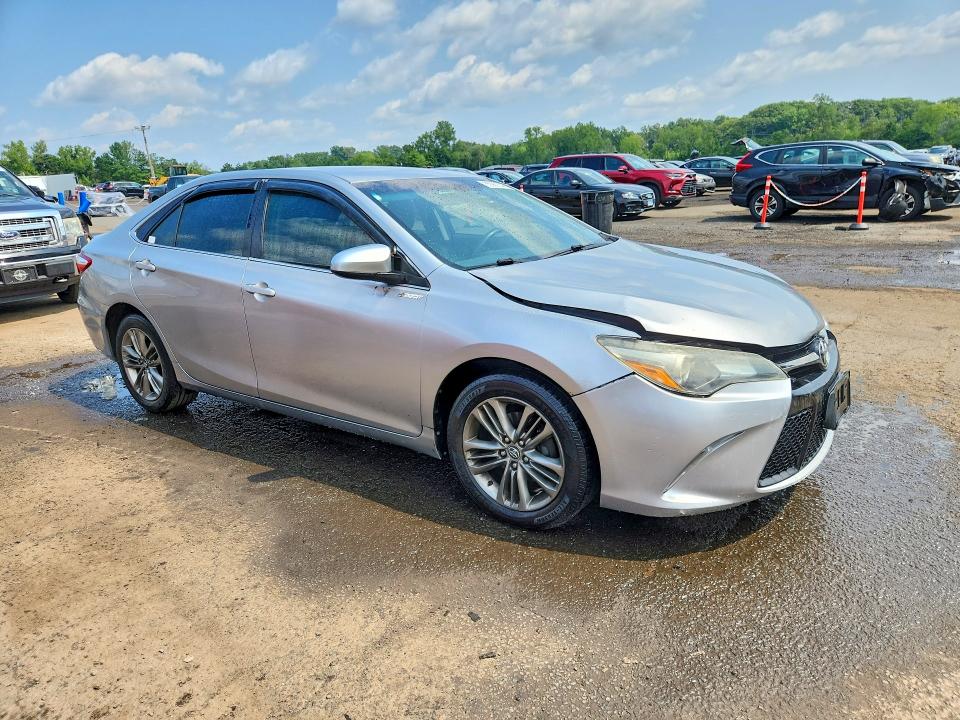 Photo 4 from auction – 2015 TOYOTA CAMRY with VIN 4T1BF1FK4FU922273