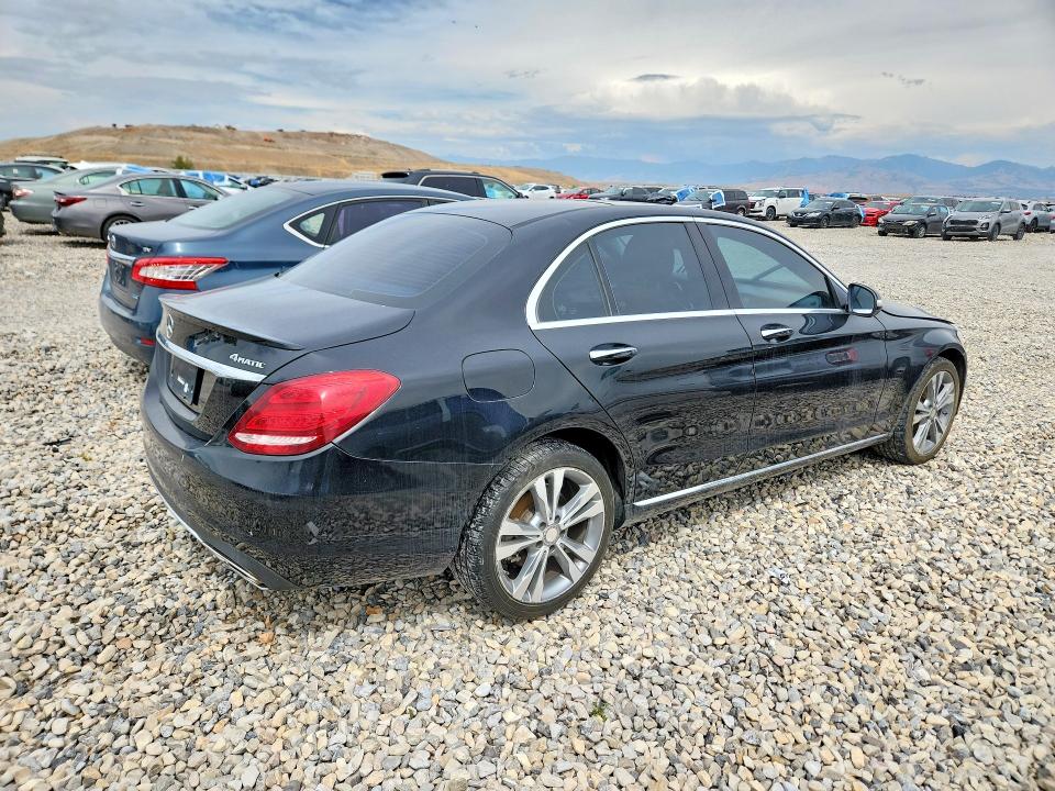 Photo 3 from auction – 2015 MERCEDES-BENZ C with VIN 55SWF4KB3FU070129