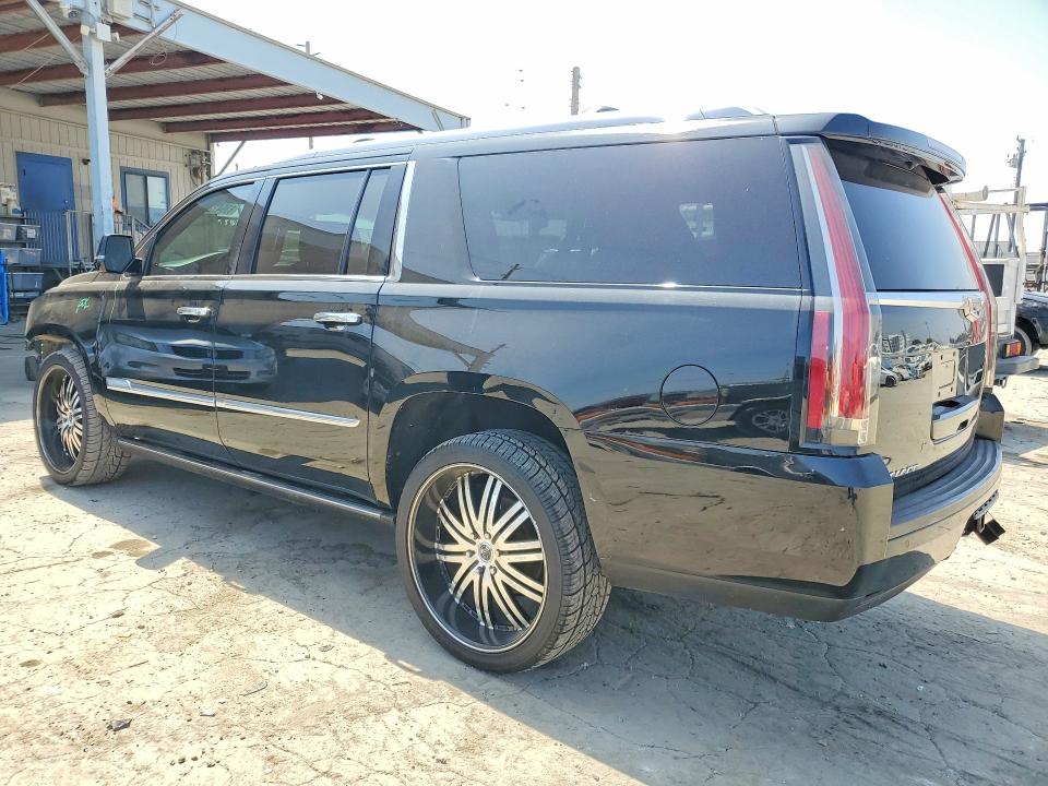 Photo 2 from auction – 2016 CADILLAC ESCALADE with VIN 1GYS4KKJXGR123531