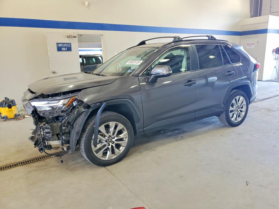 Photo 1 from auction – 2025 TOYOTA RAV4 with VIN 2T3A1RFV1SC542751