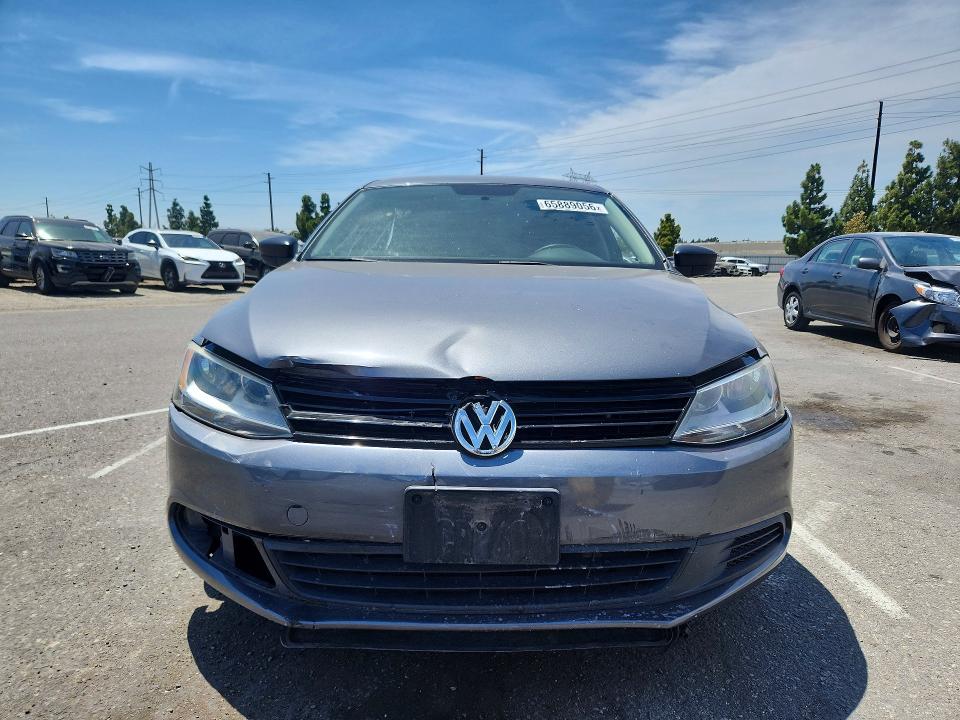 Photo 5 from auction – 2014 VOLKSWAGEN JETTA with VIN 3VW2K7AJ7EM372312