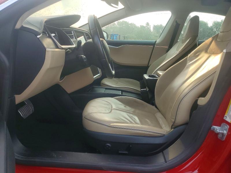 Foto 7 de la subasta – 2013 TESLA MODEL S con VIN 5YJSA1CP7DFP10766