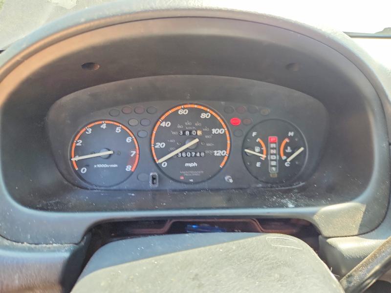 Photo 9 from auction – 1999 HONDA CR-V with VIN JHLRD2848XC007434