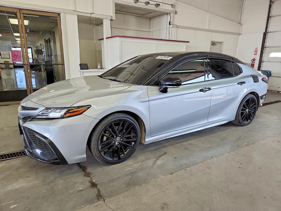 TOYOTA CAMRY 2022 with VIN 4T1K61BK3NU058014 - Photo from auction