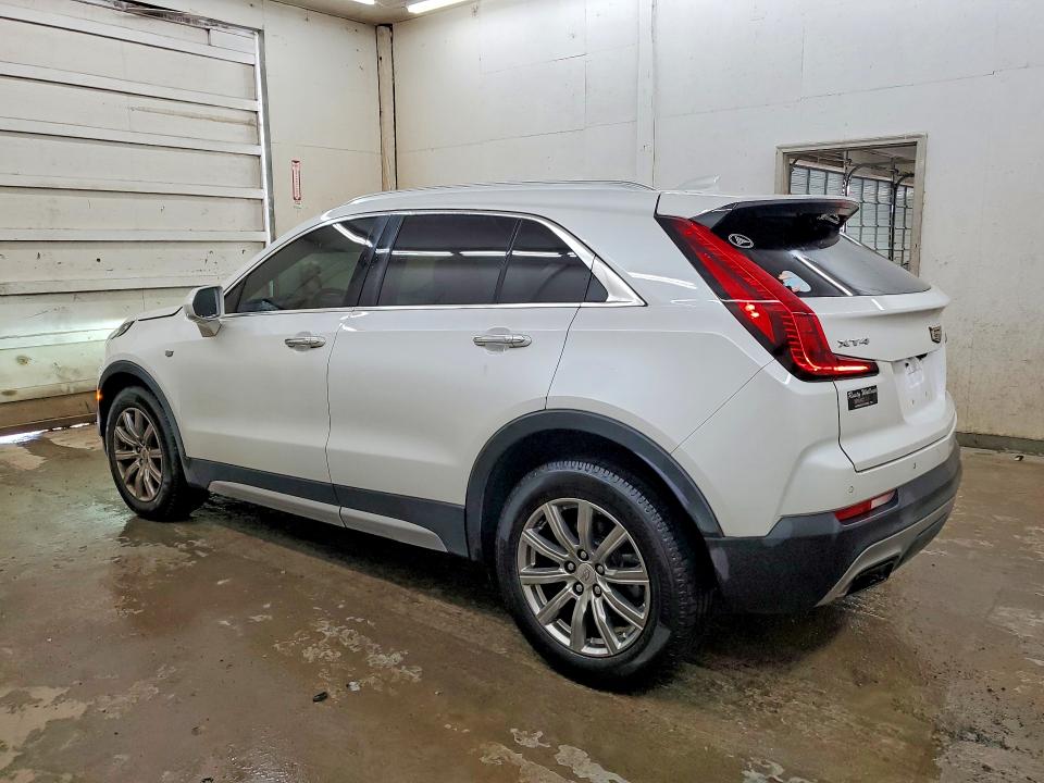 Photo 2 from auction – 2019 CADILLAC XT4 with VIN 1GYFZCR4XKF176443