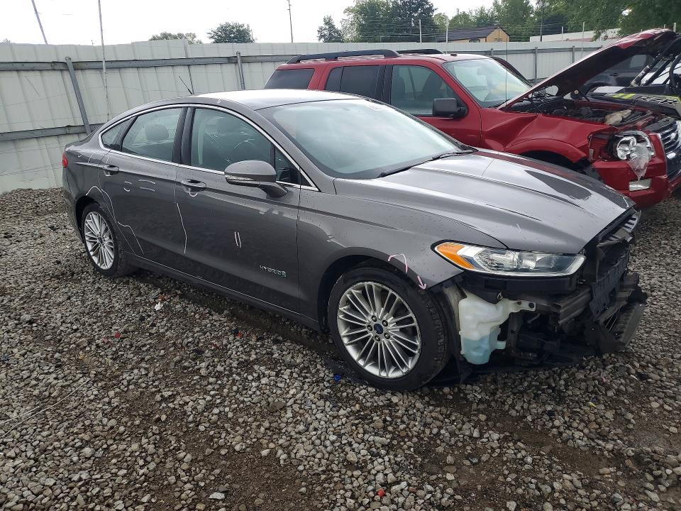 Photo 4 from auction – 2014 FORD FUSION with VIN 3FA6P0LUXER335302