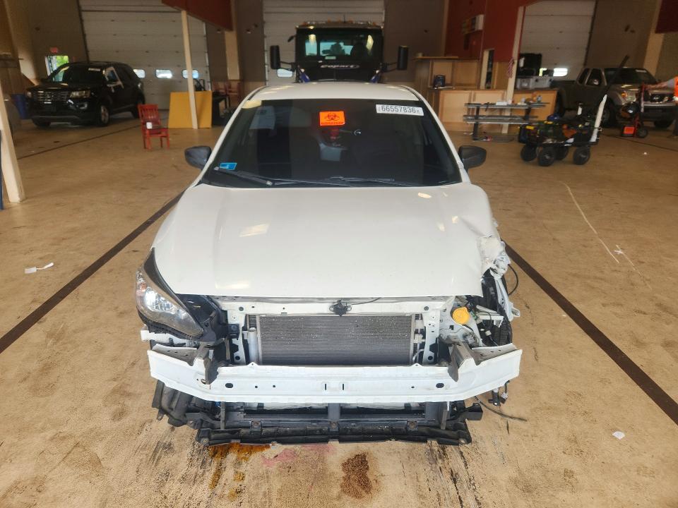 Foto 5 de la subasta – 2018 SUBARU IMPREZA con VIN 4S3GKAA68J3607135