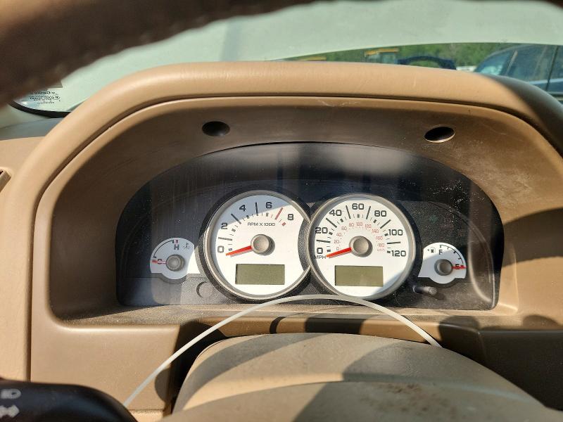 Photo 9 from auction – 2005 FORD ESCAPE 4D LTD with VIN 1FMYU04125KB43095
