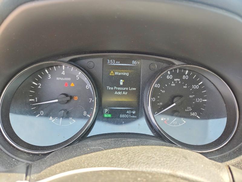 Photo 9 from auction – 2017 NISSAN ROGUE with VIN 5N1AT2MT8HC875294