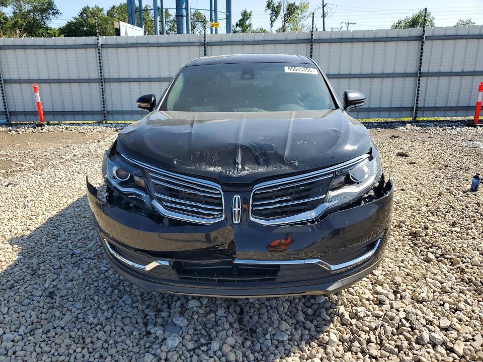 Photo 5 from auction – 2018 LINCOLN MKX with VIN 2LMPJ6KRXJBL11994