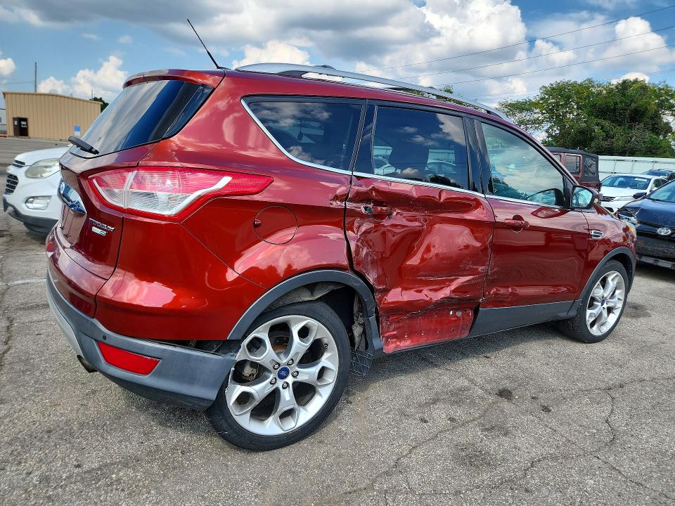 Photo 3 from auction – 2014 FORD ESCAPE with VIN 1FMCU9J90EUE23580
